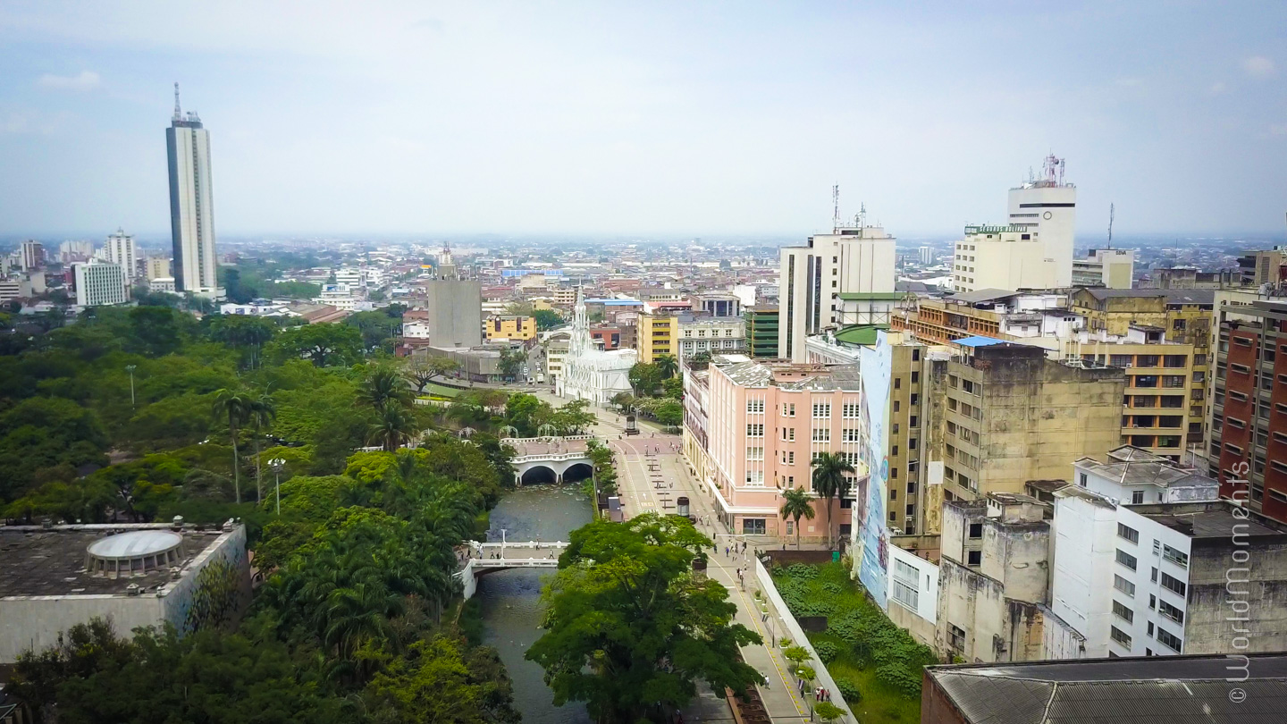 simon bolivar park in cali shot by drone