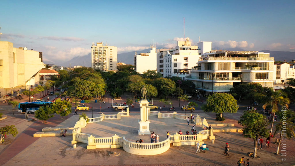 Santa Marta, Camellón Rodrigo Bastidas at sunset