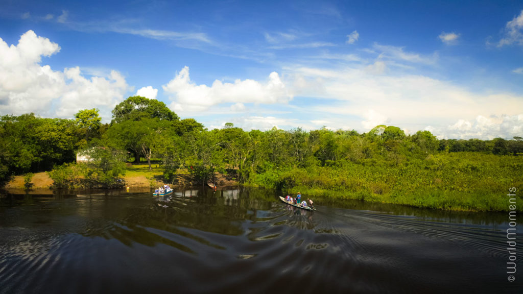 Laguna Negra boats in the lake