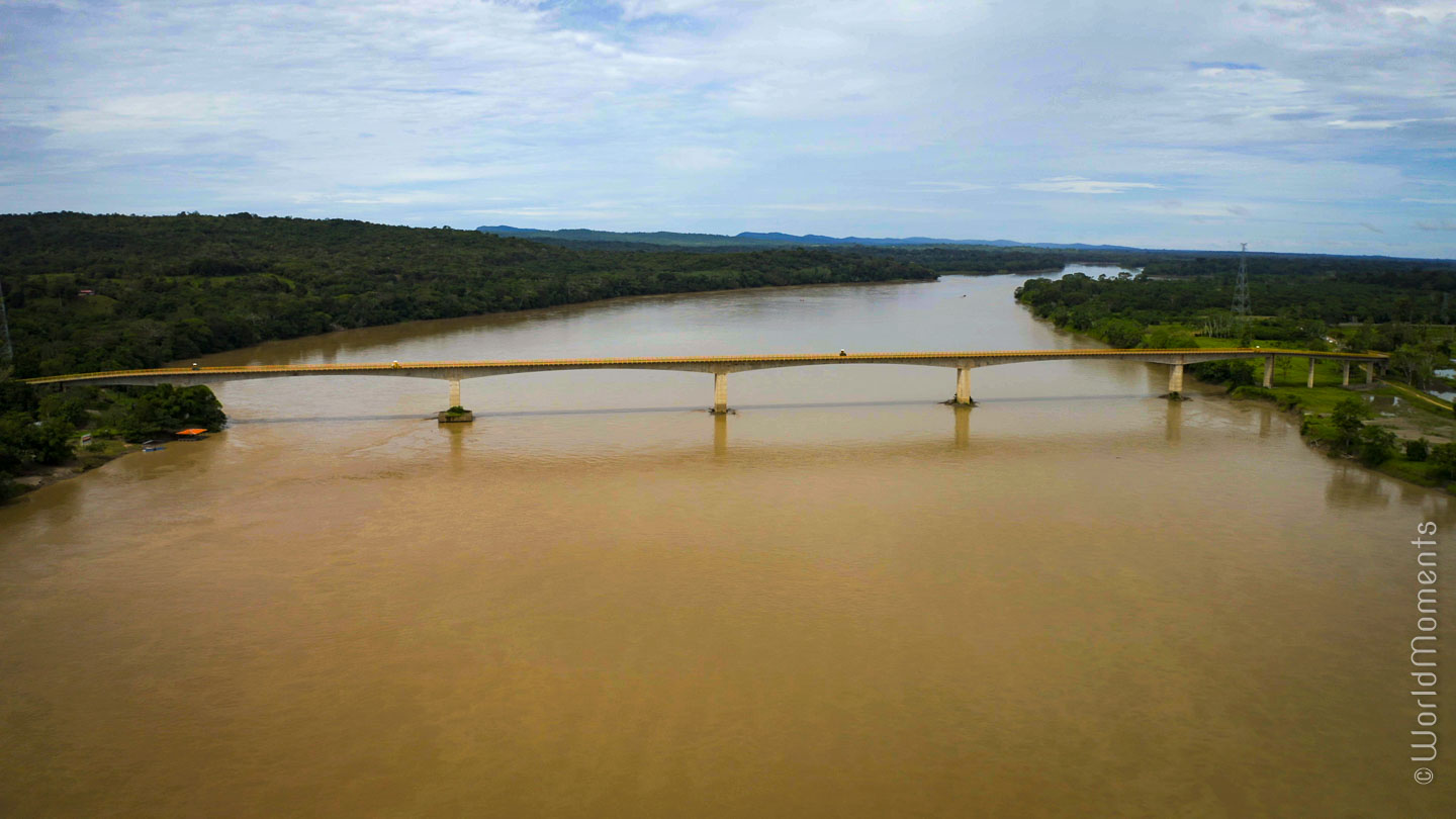 Nowen bridge in San Jose del Guaviare landscape with river