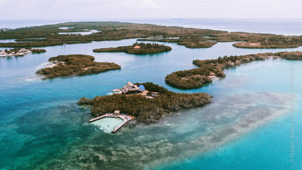 vista aerea de isla tintipan y isla múcura en las isal del san Bernardo