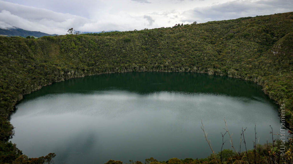 vista de la laguna del cacique a Guatavita