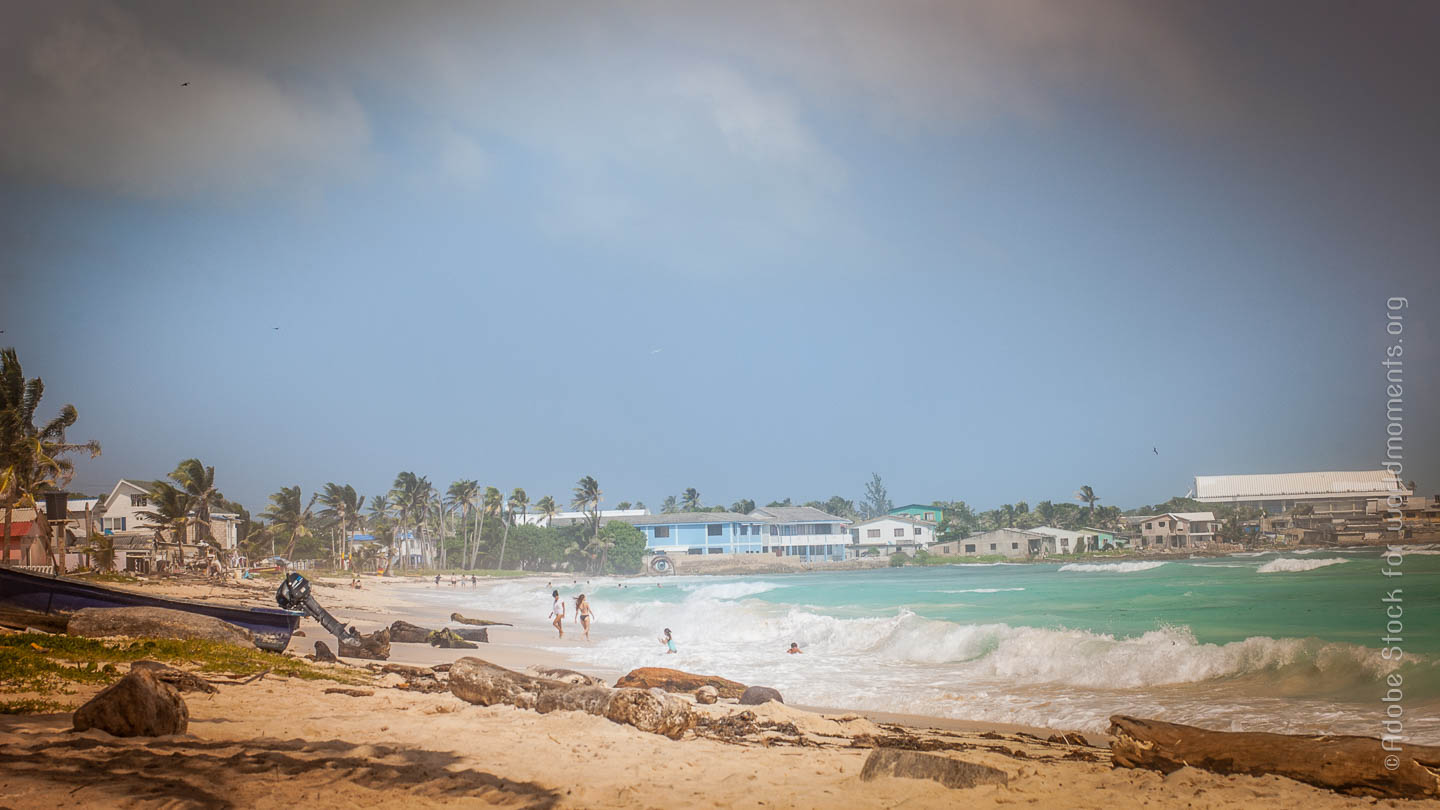 vista de la playa de san luis en san Andrès