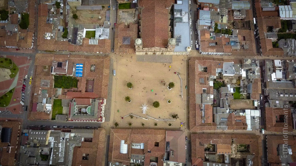 vista aerea de la plaza del los comuneros en Zipaquirá